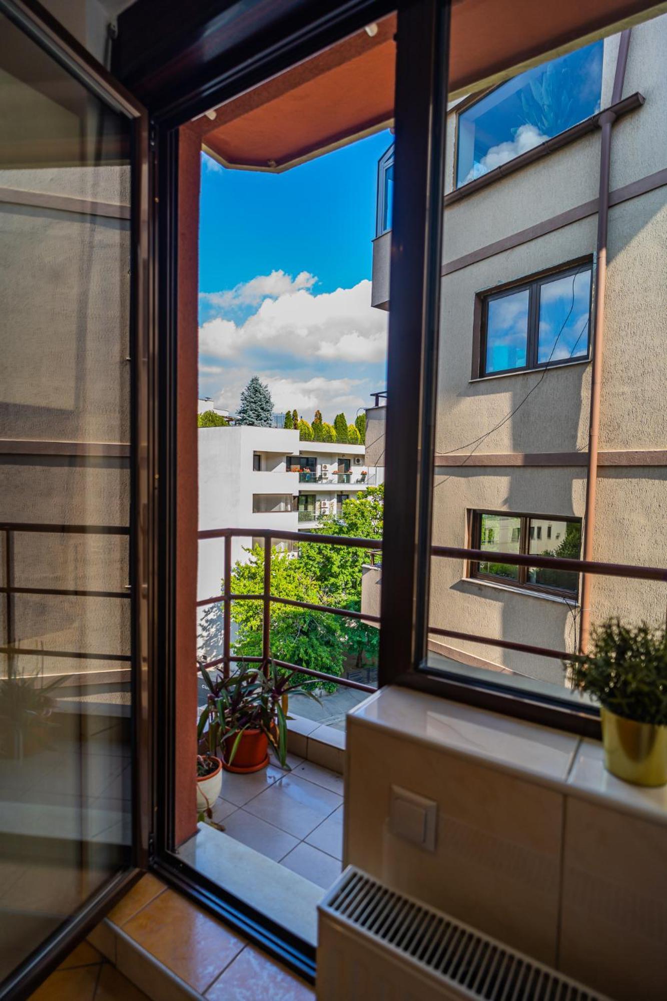 Amazing City View Residences - Penthouse & Apartment ブカレスト エクステリア 写真